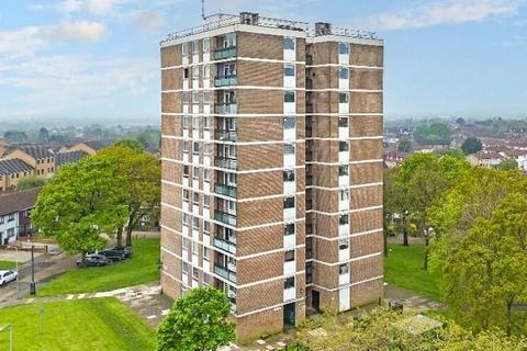 2 bedroom apartment for sale, Baywood Square, Chigwell