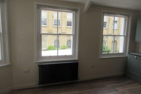 2 bedroom flat to rent, 2 new Street, Chipping Norton OX7