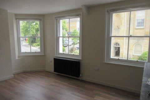2 bedroom flat to rent, 2 new Street, Chipping Norton OX7