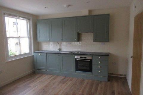 2 bedroom flat to rent, 2 new Street, Chipping Norton OX7
