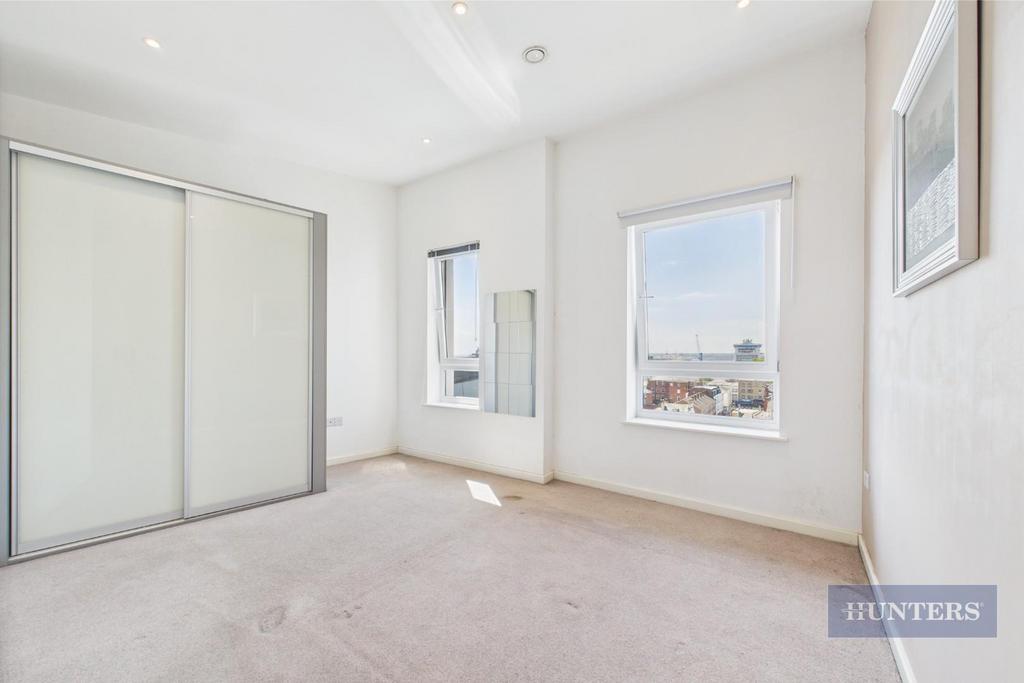 CAM05152 G0-PR0091-STILL007.jpg