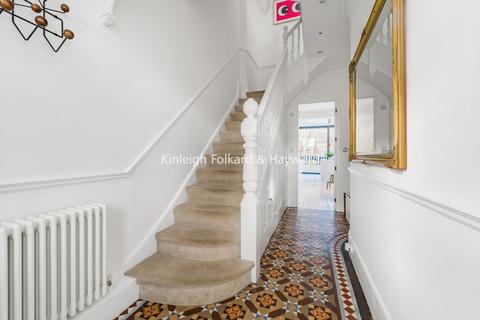 87 Redston Road, London, N8 7HG