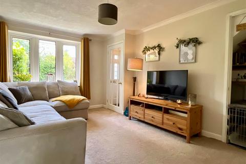 7 Bates Close, Sutton Coldfield, B76 1TL