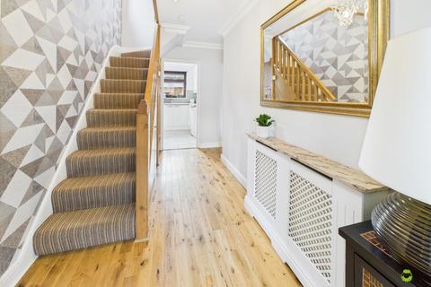 4 Romney Gardens, Bexleyheath, DA7 5HA
