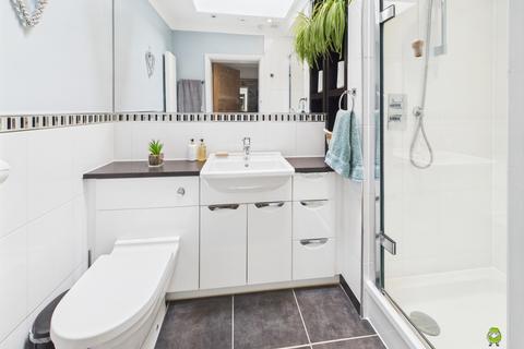 4 Romney Gardens, Bexleyheath, DA7 5HA