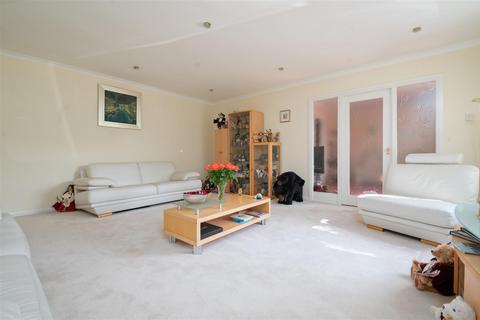4 bedroom detached bungalow for sale, Methven, Perth