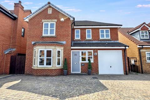 4 bedroom detached house for sale, Cedar Drive, Jarrow, Tyne and Wear, NE32 4BF