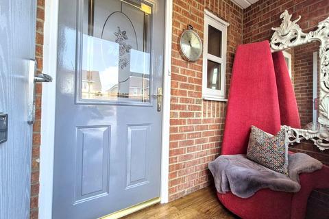 4 bedroom detached house for sale, Cedar Drive, Jarrow, Tyne and Wear, NE32 4BF
