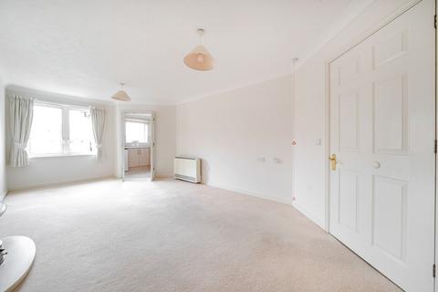 1 bedroom retirement property for sale, Stockbridge Road, Chichester, PO19