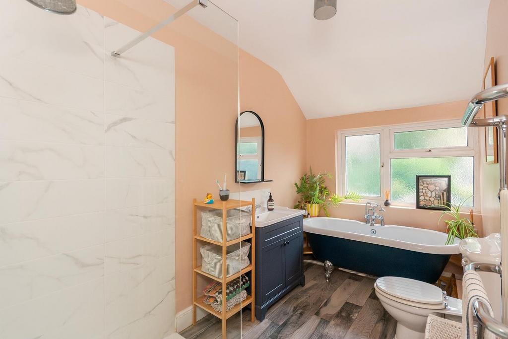 2 S8 RBN - Bathroom C.jpg