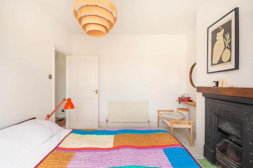 2 S8 RBN - Bedroom A.jpg