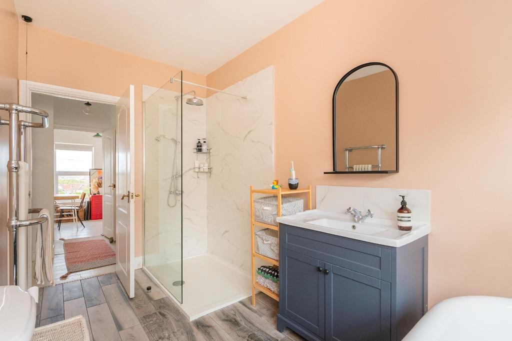 2 S8 RBN - Bathroom A.jpg