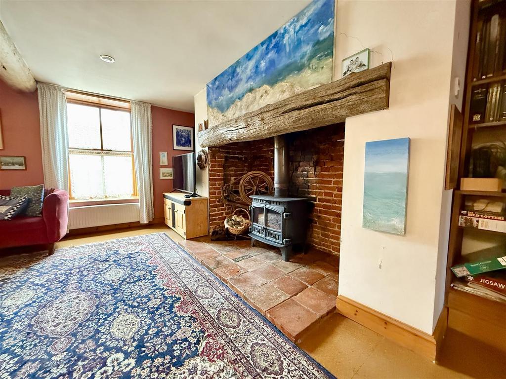 Inglenook fireplace with multifuel stove