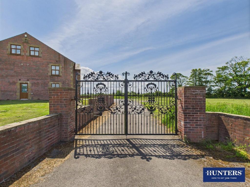 Gated Driveway