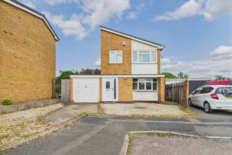 3 bedroom detached house for sale, Badgers Close, Leicester LE4
