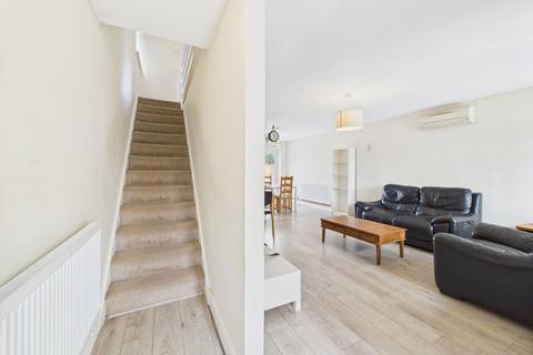 3 bedroom detached house for sale, Badgers Close, Leicester LE4