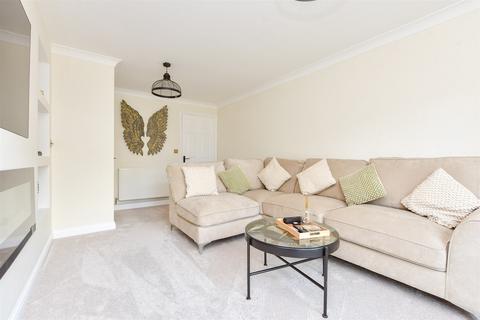 7, The Grange Brook Close, Herne Bay, CT6 7QJ