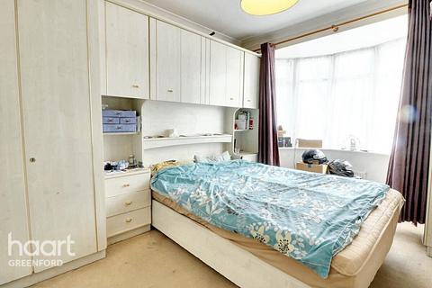 60 Stanhope Park Road, Greenford, UB6 9LU