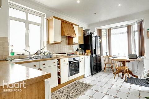 60 Stanhope Park Road, Greenford, UB6 9LU