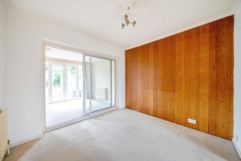 4 bedroom semi-detached house for sale, Fern Close, Warlingham CR6
