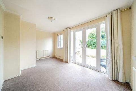 4 bedroom semi-detached house for sale, Fern Close, Warlingham CR6