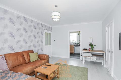 3 bedroom flat for sale, Kelvin Drive, Airdrie ML6