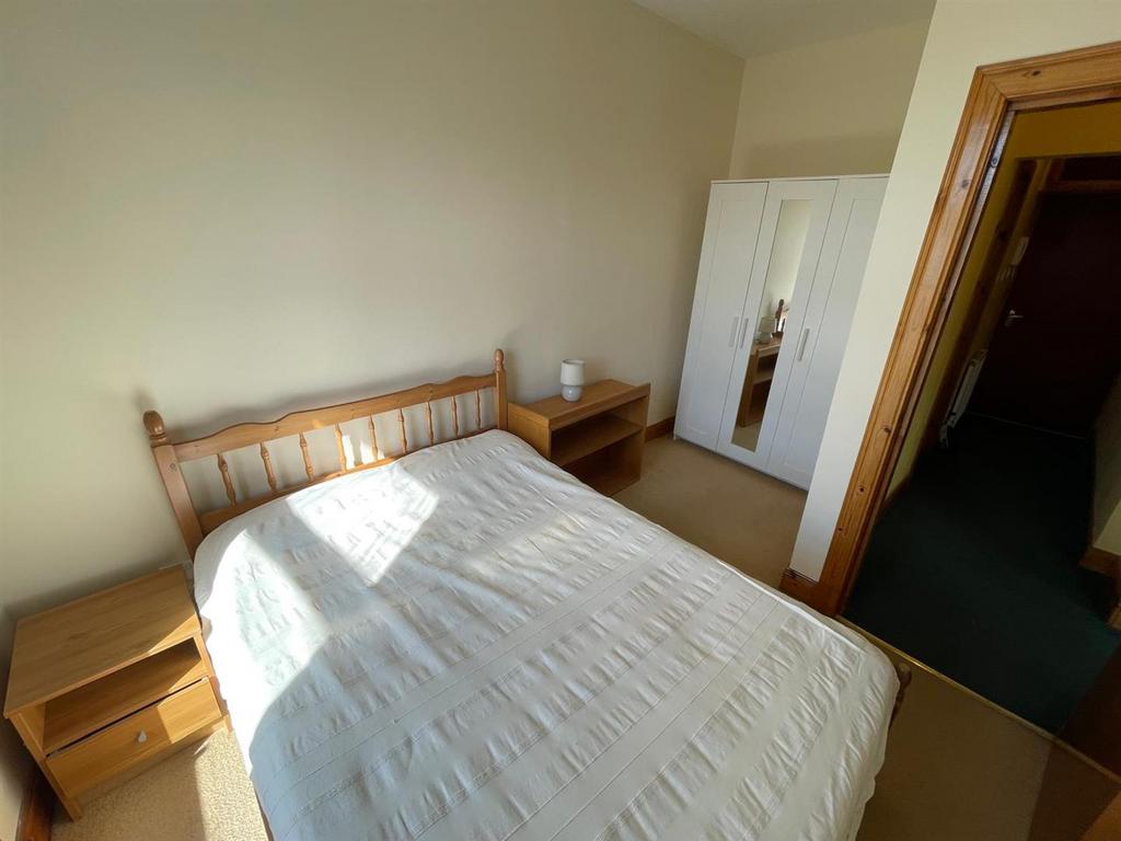 Bedroom.jpg