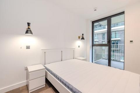 1 bedroom flat for sale, Merino Gardens, London E1W