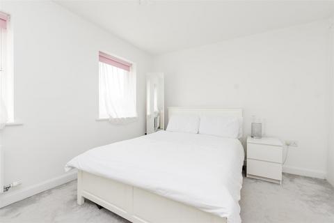 96 Central Road, Dartford, DA1 5UN