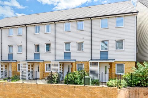 96 Central Road, Dartford, DA1 5UN