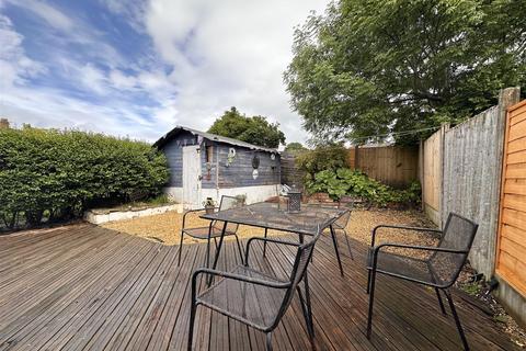 10 Milner Terrace, Leek, ST13 6BY