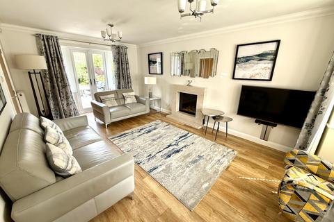 4 bedroom detached house for sale, Serpentine Road, Tunstall Area