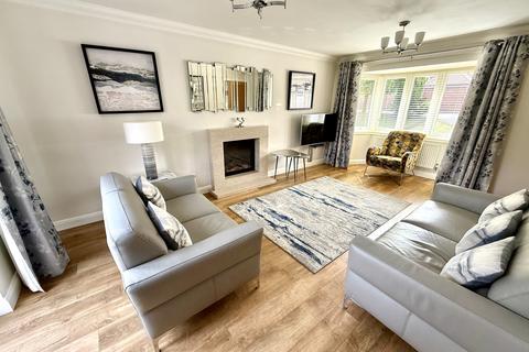 4 bedroom detached house for sale, Serpentine Road, Tunstall Area