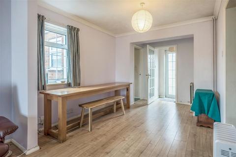 3 bedroom end of terrace house for sale, Warren Road, Brighton