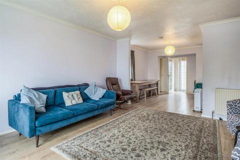 3 bedroom end of terrace house for sale, Warren Road, Brighton
