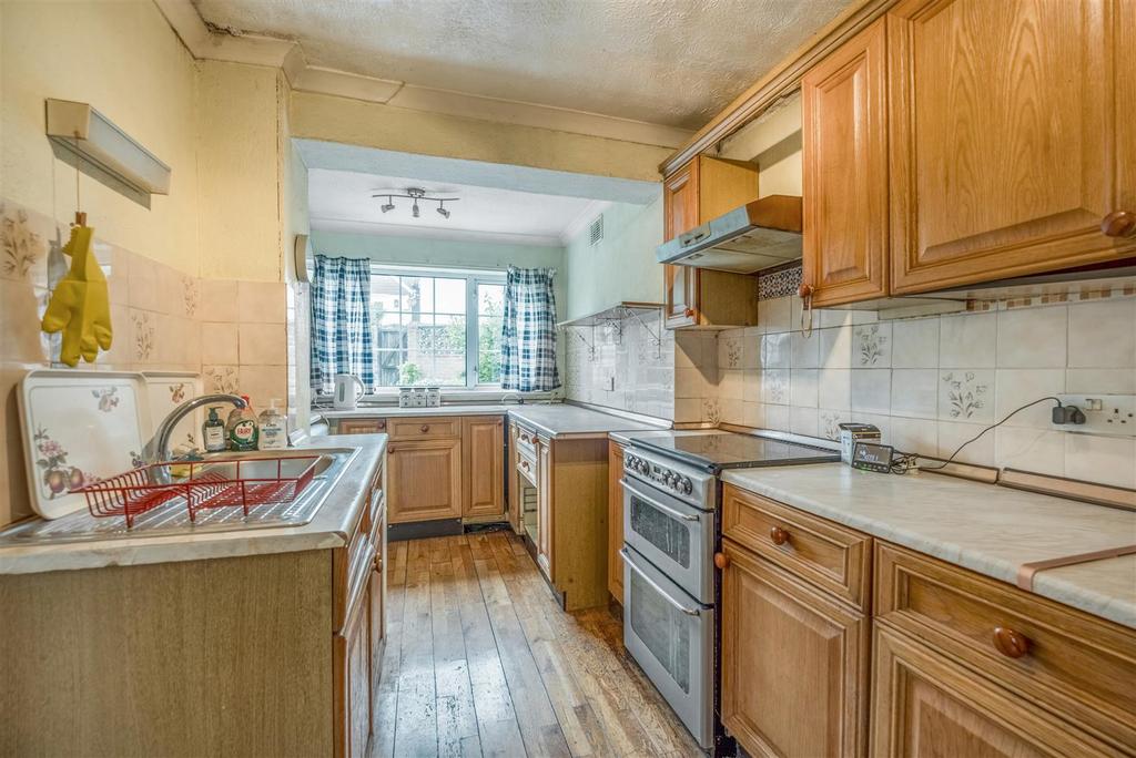 126a Warren Road-7.jpg