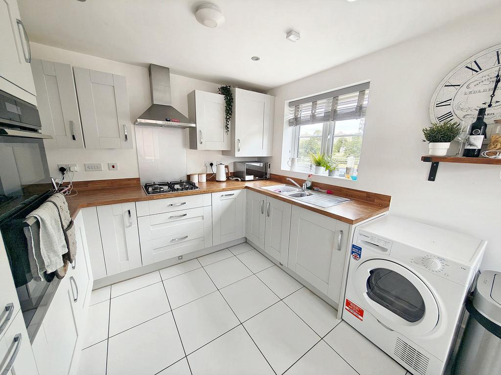 Kitchen / Breakfast