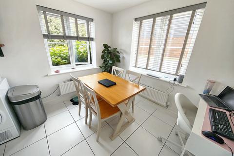 15 Babington Close, Bowerhill, Melksham, SN12 6ZA