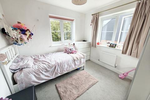 15 Babington Close, Bowerhill, Melksham, SN12 6ZA