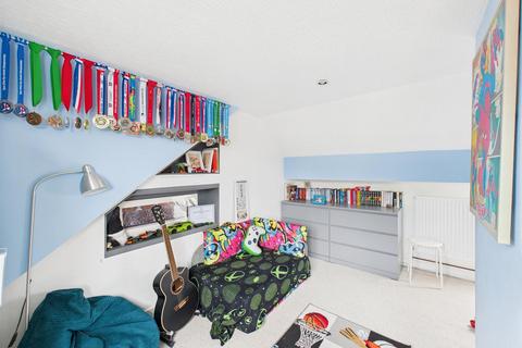 136 Ashington Grove, Coventry, CV3 4DB
