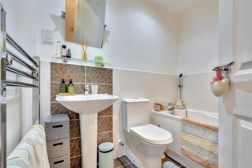 Bathroom.jpeg