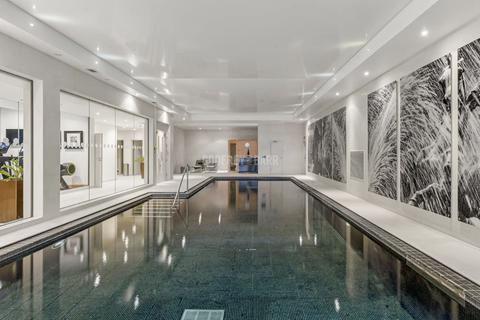 3 bedroom apartment to rent, London N2