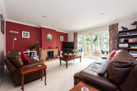 2 bedroom bungalow for sale, Batten Avenue, Woking GU21
