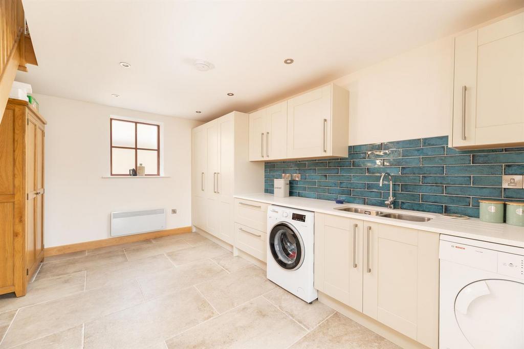 Laundry room/utility