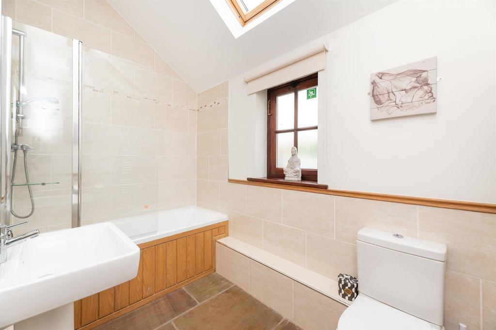 The old forge bathroom