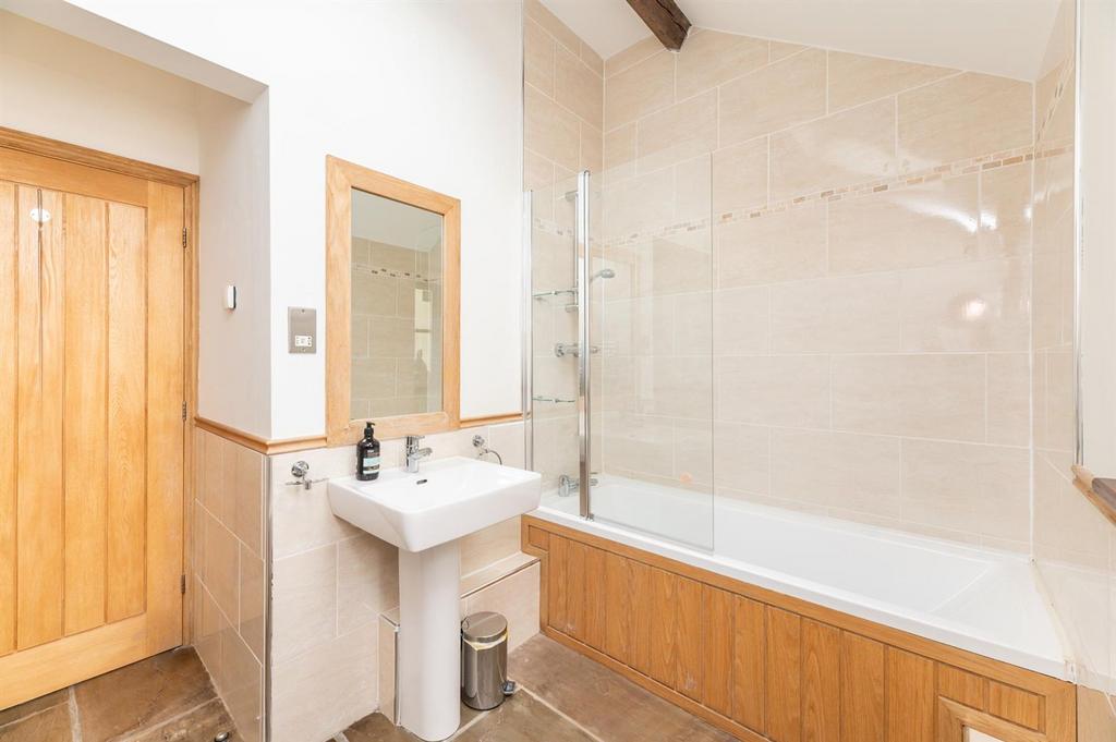 The old forge bathroom