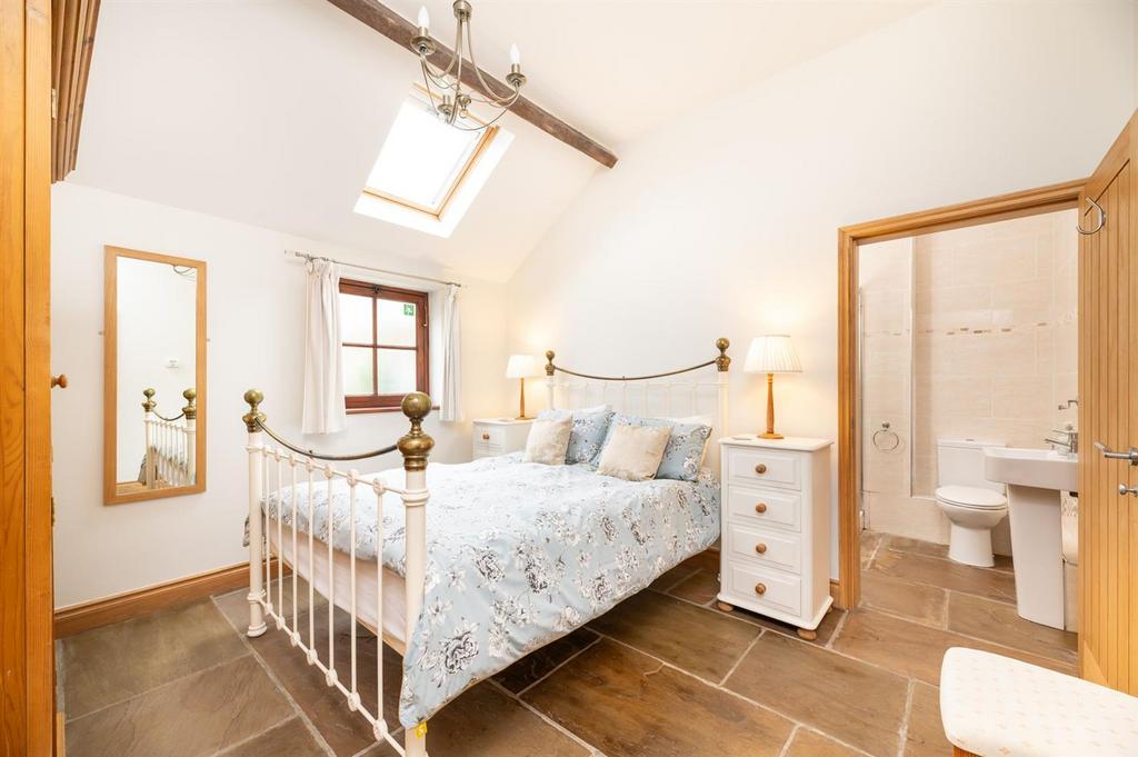 The old forge bedroom one
