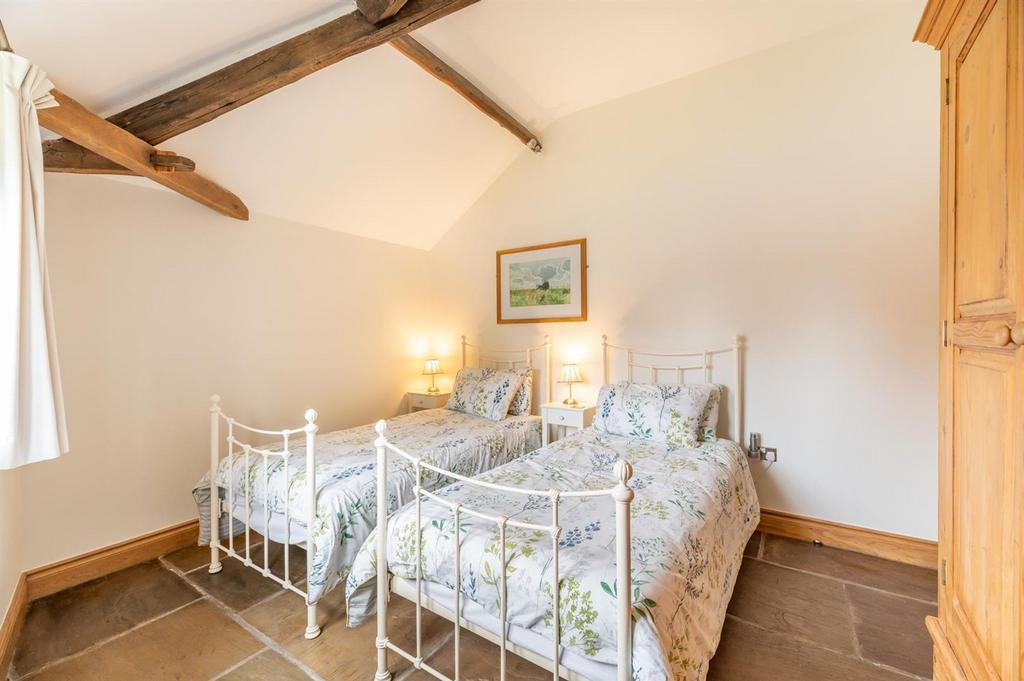 The old forge bedroom four