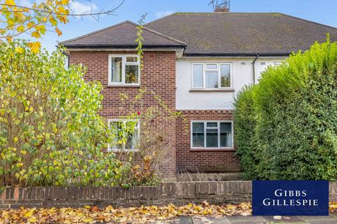 2 bedroom flat to rent, Chamberlain Way, Pinner, HA5