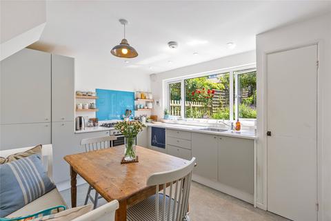 28 Camperdown Road, Salcombe, TQ8 8AX